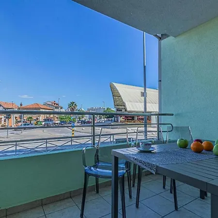 Nika Aparment With Large Balcony And Bbq Apartment *